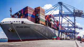 تضم ذرة وحديد.. ميناء دمياط يستقبل 77620 طنًا من البضائع