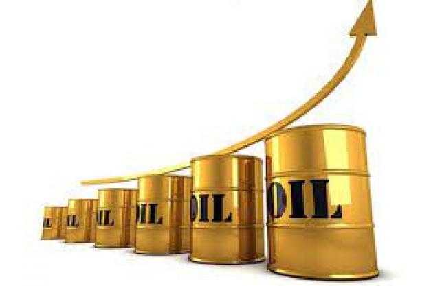 النفط يرتفع بأكثر من 3% بنهاية التسويات الأسبوعية و الخام الأمريكي أعلى من  74 دولار