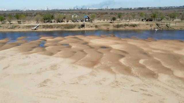 الأرجنتين : جفاف « نهر بارانا » يخفض الصادرات الزراعية