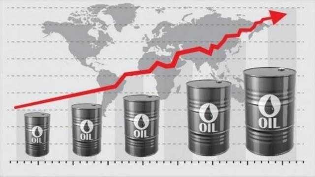 النفط يقفز لأعلى مستوياته بنهاية التداولات الأسبوعية و برنت أعلى 78 دولار