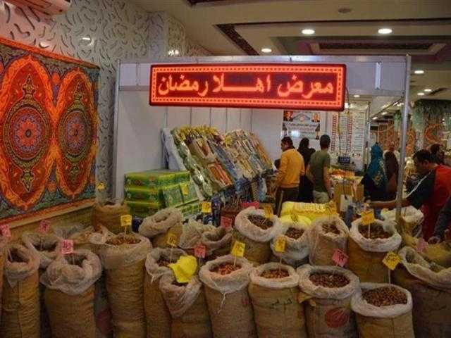 الغرفة التجارية بمطروح: إقبال كثيف على «معارض أهلا رمضان» بمطروح