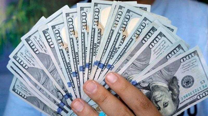 سعر الدولار بمستهل التعاملات.. الأخضر يواصل الثبات