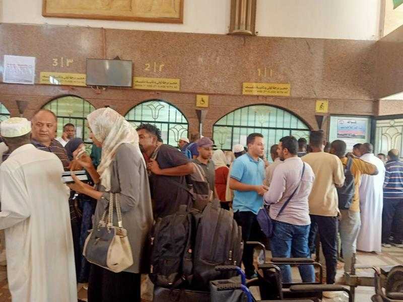 «النقل» تدعم رحلات السكة الحديد لاستيعاب كثافة العائدين من السودان