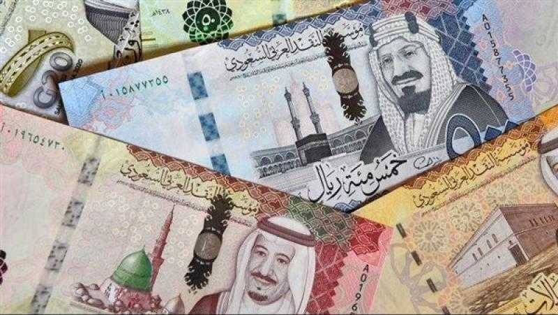 أسعار العملات العربية في البنوك.. «الدرهم الإماراتي» بـ8.40 جنيه