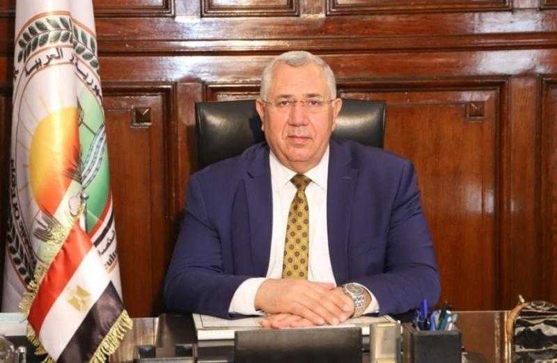 وزير الزراعة يستعرض مبادرة إنشاء منطقة لتخزين الحبوب في مصر أمام دول البريكس