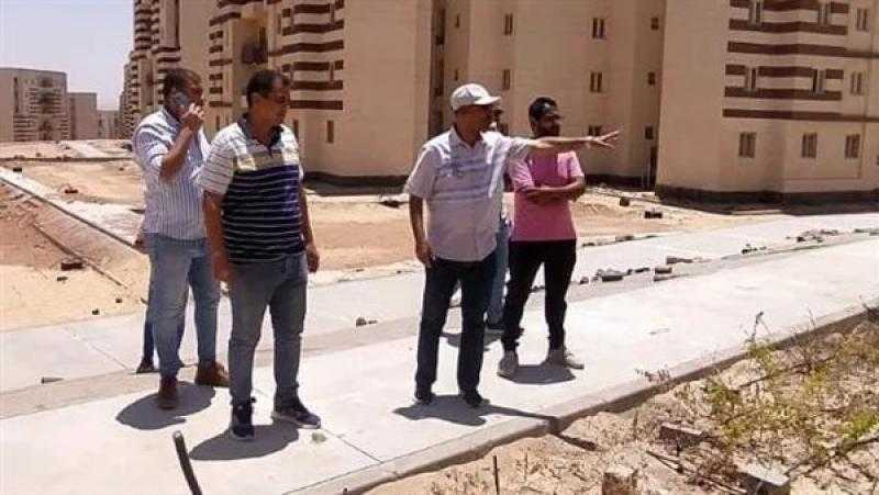 رئيس جهاز مدينة القاهرة الجديدة يتفقد عددا من المشروعات الجارى تنفيذها فى المدينة