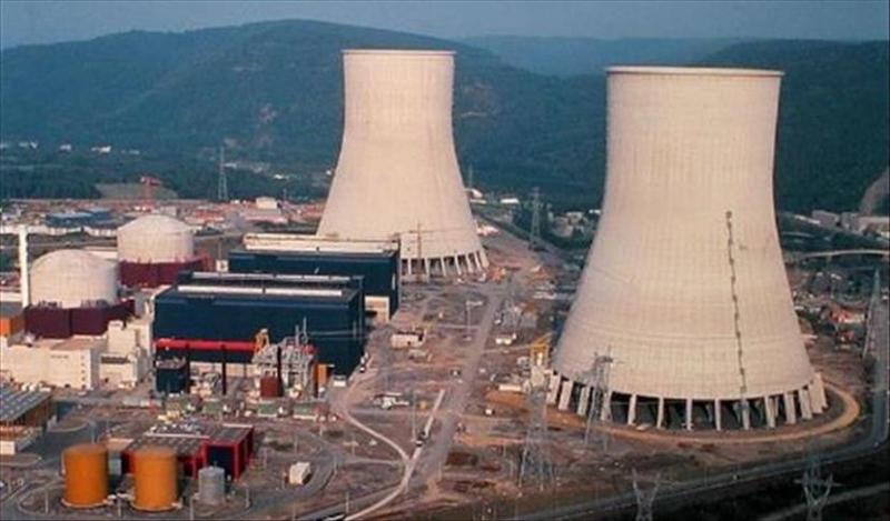 روسيا والمجر يوقعان اتفاقية لبناء محطة للطاقة النووية