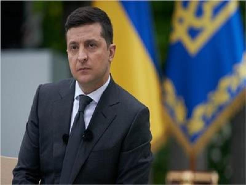 الرئيس الأوكراني يطالب بفرض عقوبات على ”روساتم” الروسية