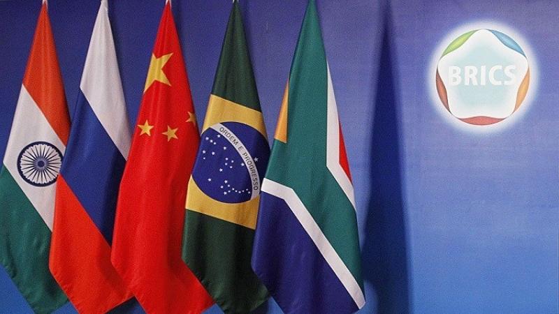 الرئيس البرازيلي يدعم إنضمام 3 دول إلى ”بريكس”