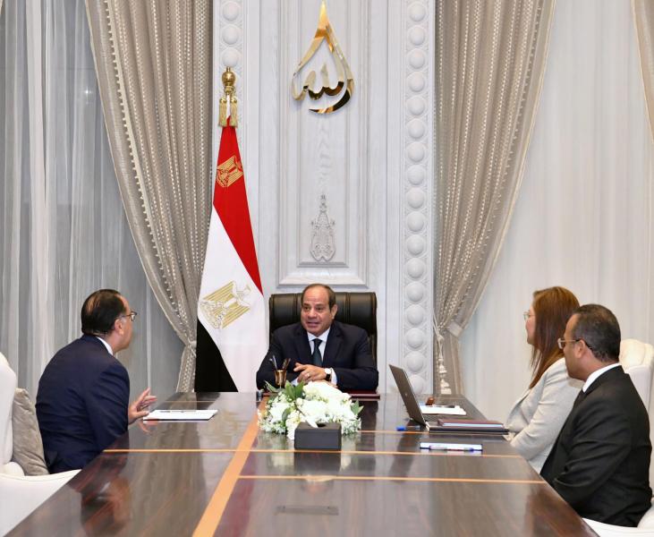 السيسي يتابع أنشطة صندوق مصر السيادي وزيادة الاستثمارات