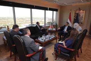 وزير السياحة يلتقي سفيري ألمانيا والنمسا بشأن مستحقات الشركات المصرية بعد إفلاس FTI