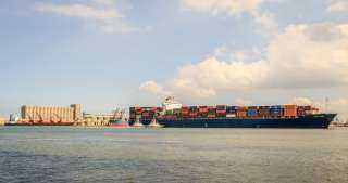 تضم قمح وفول صويا.. ميناء دمياط يستقبل 32267 طنًا من البضائع