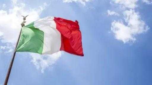 إيطاليا تقر مرسوماً لخفض أسعار الوقود إيطاليا تقر مرسوماً لخفض أسعار الوقود