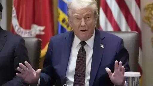 ترامب: أسعار النفط لم ترتفع بالقدر المتوقع بعد ضرب إيران ترامب: أسعار النفط لم ترتفع بالقدر المتوقع بعد ضرب إيران