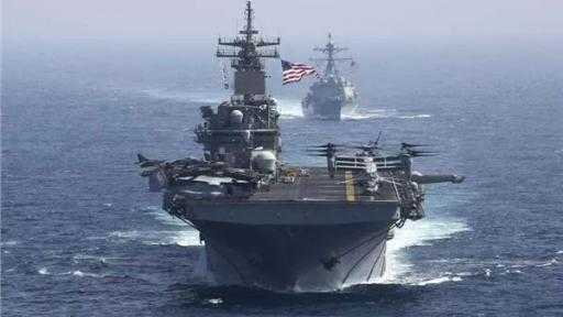 بيسنت: البحرية الأمريكية سترافق السفن عبر مضيق هرمز حالما تسمح الظروف بيسنت: البحرية الأمريكية سترافق السفن عبر مضيق هرمز حالما تسمح الظروف