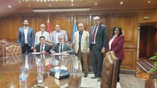 «الطاقة الذرية» توقع مذكرة تفاهم لتطوير ورفع جودة خام الفوسفات والاستفادة من... «الطاقة الذرية» توقع مذكرة تفاهم لتطوير ورفع جودة خام الفوسفات والاستفادة من مخلفاته